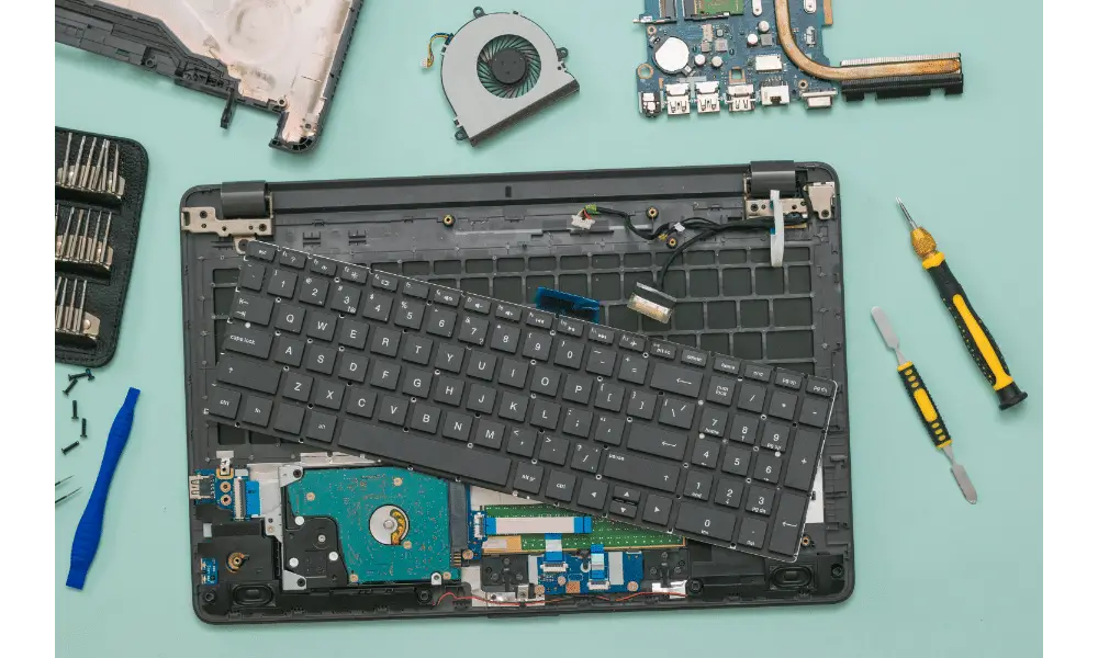 Keyboard and touchpad repair service for laptops in Scarborough ON