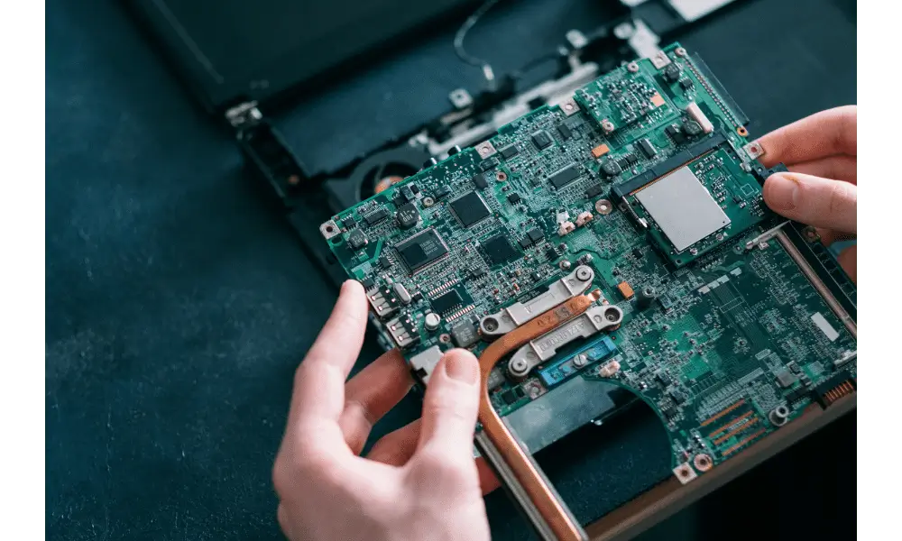 Laptop motherboard repair and chipset diagnostics scarborough-m1m