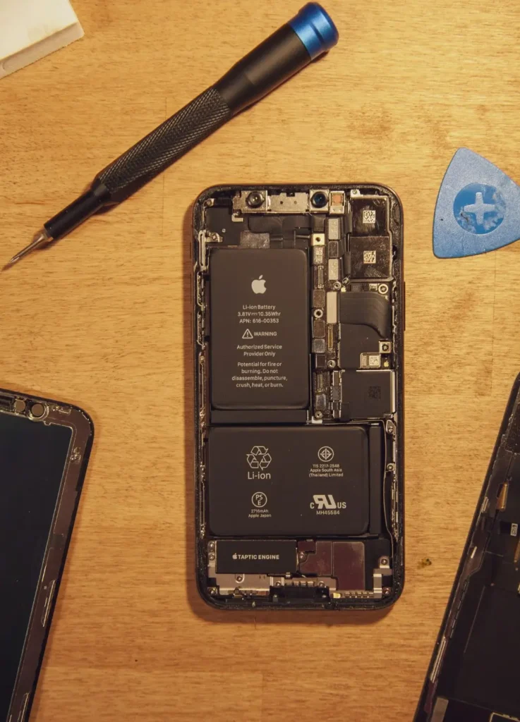 Professional Mobile Phone Repair Services in Oakville